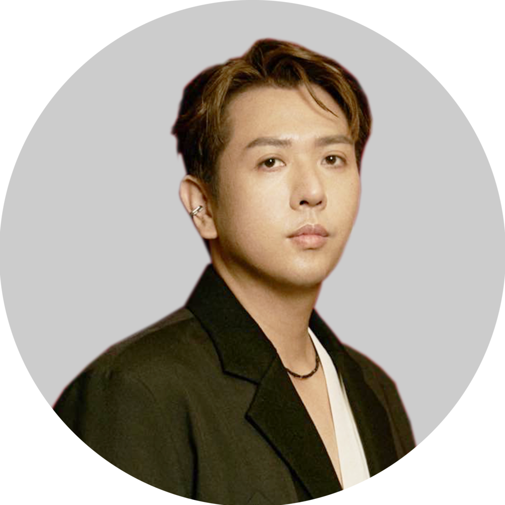董事吳易緯