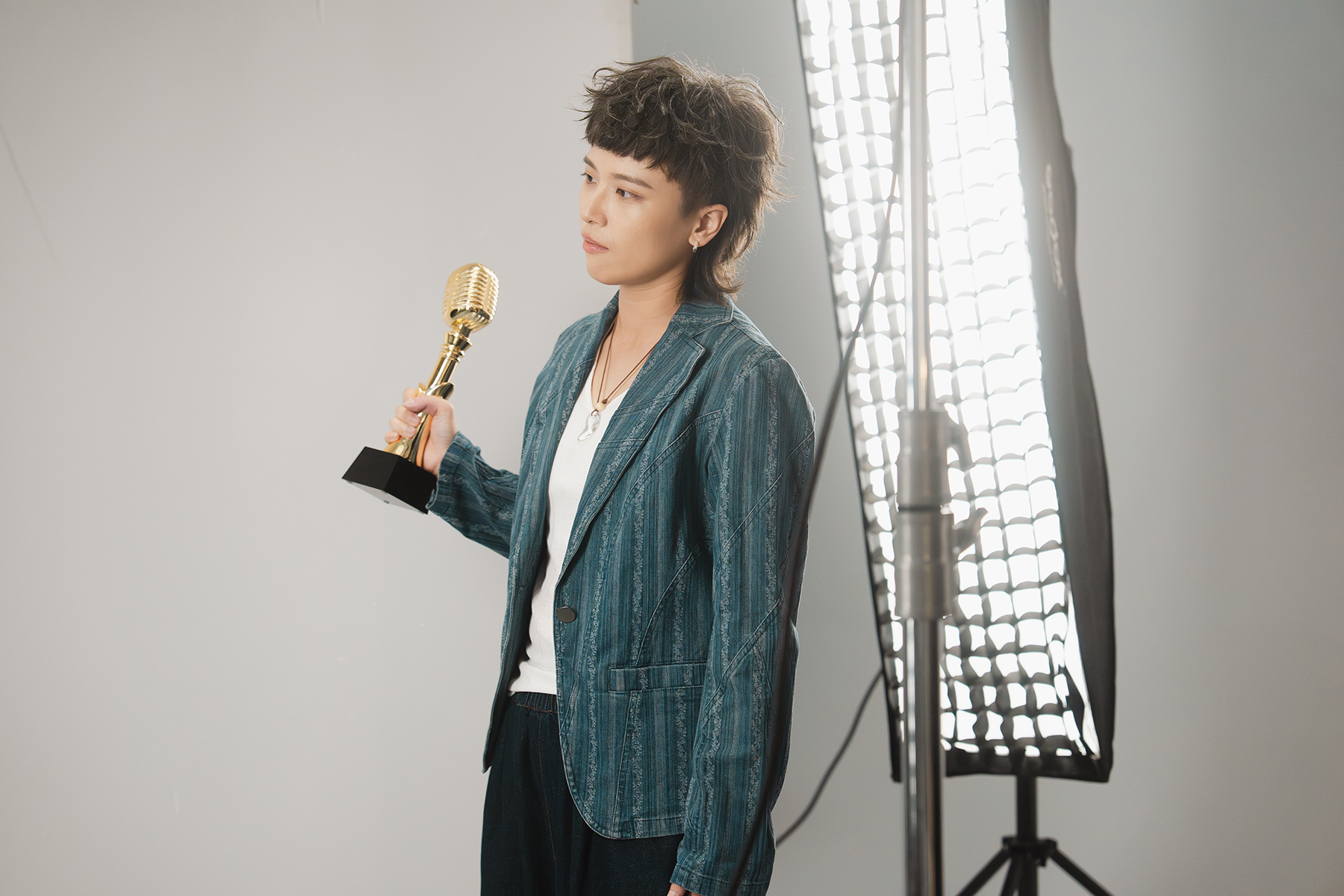 冠軍徐鈺婷在演出前一週壓力過大，一度無法發聲